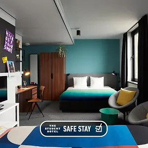 4* Otel The Social Hub