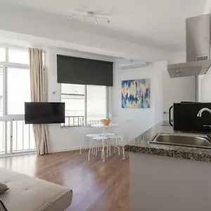 https://apartamento-munoz-torrero.es-andalucia.com